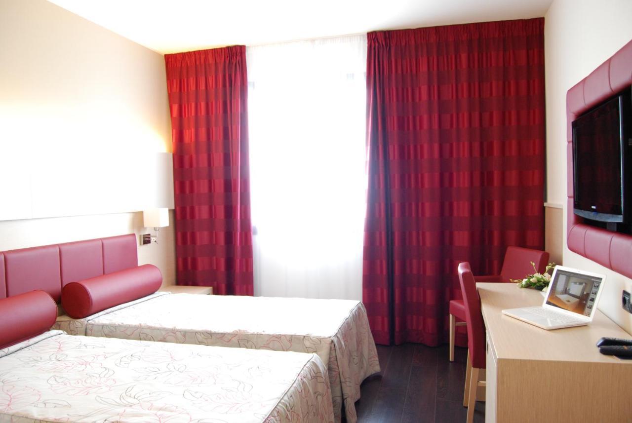 Hotel Ristorante Giada Grumolo delle Abbadesse Eksteriør bilde